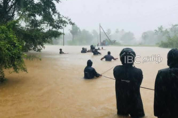 வவுனியாவில் கனமழை: ஏ9 வீதி போக்குவரத்துக்கு முழுமையாக தடை | Heavy Rain Flood Affected Areas In Vavuniya Today