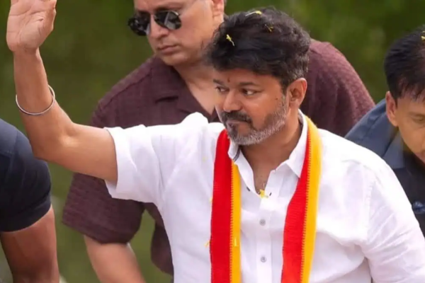 தவெகவின் சின்னம் எனக்கு தெரியும் - சஸ்பென்ஸ் வைக்கும் செங்கோட்டையன் | Sengottaiyan Hints About Tvk Party Symbol தவெகவின் சின்னம் எனக்கு தெரியும் - சஸ்பென்ஸ் வைக்கும் செங்கோட்டையன் | Sengottaiyan Hints About Tvk Party Symbol