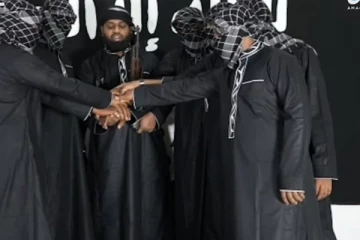 ISIS இற்கு நிதி உதவி வழங்கிய 15 நபர்கள் மீது விசாரண !