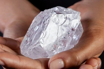 பூமியில் வைரம் உருவாக எவ்வளவு காலம் ஆகும்? தெரிந்துகொள்வோம்