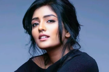 பாத்டப்பில் படுமோசமான போஸ்! வைரலாகும் நடிகை ஈஷா ரெபாவின் புகைப்படங்கள்..