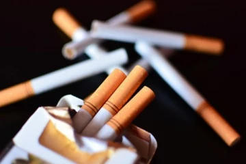 சிகரட்டின் விலை அதிகரிக்கப்பட்டது