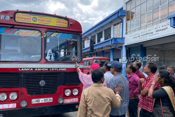 20 வருடங்களின் பின்னர் மீண்டும் ஆரம்பித்துவைக்கப்பட்ட பேருந்து சேவை | Bus Service Resumes Today After 20 Years