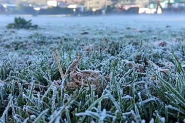 இலங்கையில் உறைபனி : வளிமண்டலவியல் திணைக்களம் எதிர்வுகூறல்