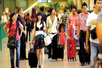 வெளிநாட்டுப் சுற்றுலாப் பயணிகளின் வருகையில் வீழ்ச்சி