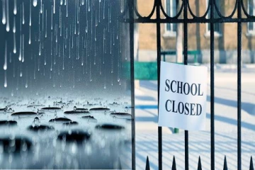 வடக்கில் கொட்டித் தீர்க்கும் கனமழை: பாடசாலைகள் முடக்கம்