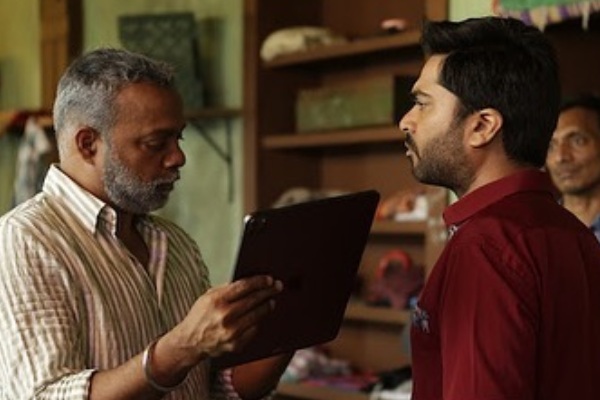 நான் தான் மணிரத்னம்.. தவறான கேள்விக்கு கூலாக பதில் சொன்ன கௌதம் மேனன்! வைரல் வீடியோ | Gautham Menon Sarcastic Reply To Telugu Anchor