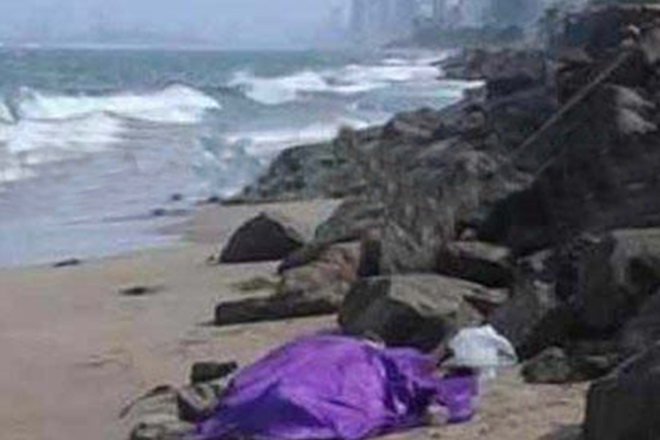 அடையாளம் காணப்படாத ஆண் ஒருவரின் சடலம் கண்டெடுப்பு | An Unidentified Male Body Was Found