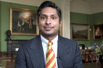 இலங்கைக்காக சர்வதேசத்திடம் சங்கக்கார முன்வைத்துள்ள உருக்கமான வேண்டுகோள்