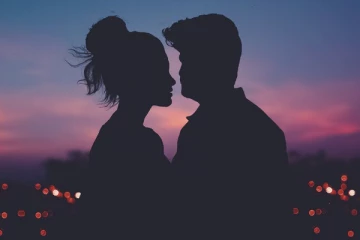 ரகசியமாக காதலனை சந்திக்க சென்ற பெண்.. நோட்டமிட்ட இளைஞர்கள் செய்த கொடூரம் - அதிர்ச்சி!