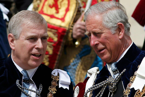 பிரித்தானியாவை விட்டு வெளியேறும் மற்றொரு இளவரசர் | Why Did Prince Andrew Leave The Royal Family