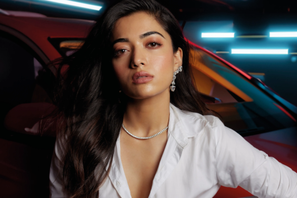 200 பேர் முன்னிலையில் பிரபல நடிகருடன் முதல் முத்தம்.. அனுபவத்தை பகிர்ந்த நடிகை ராஷ்மிகா மந்தனா | Rashmika Talk First Kiss With Vijay Deverakonda 200 பேர் முன்னிலையில் பிரபல நடிகருடன் முதல் முத்தம்.. அனுபவத்தை பகிர்ந்த நடிகை ராஷ்மிகா மந்தனா | Rashmika Talk First Kiss With Vijay Deverakonda