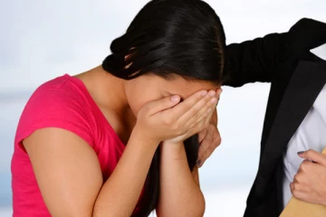 தனமல்வில பாடசாலை மாணவி துஸ்பிரயோக விவகாரம்; அதிரவைக்கும் தகவல்கள்!