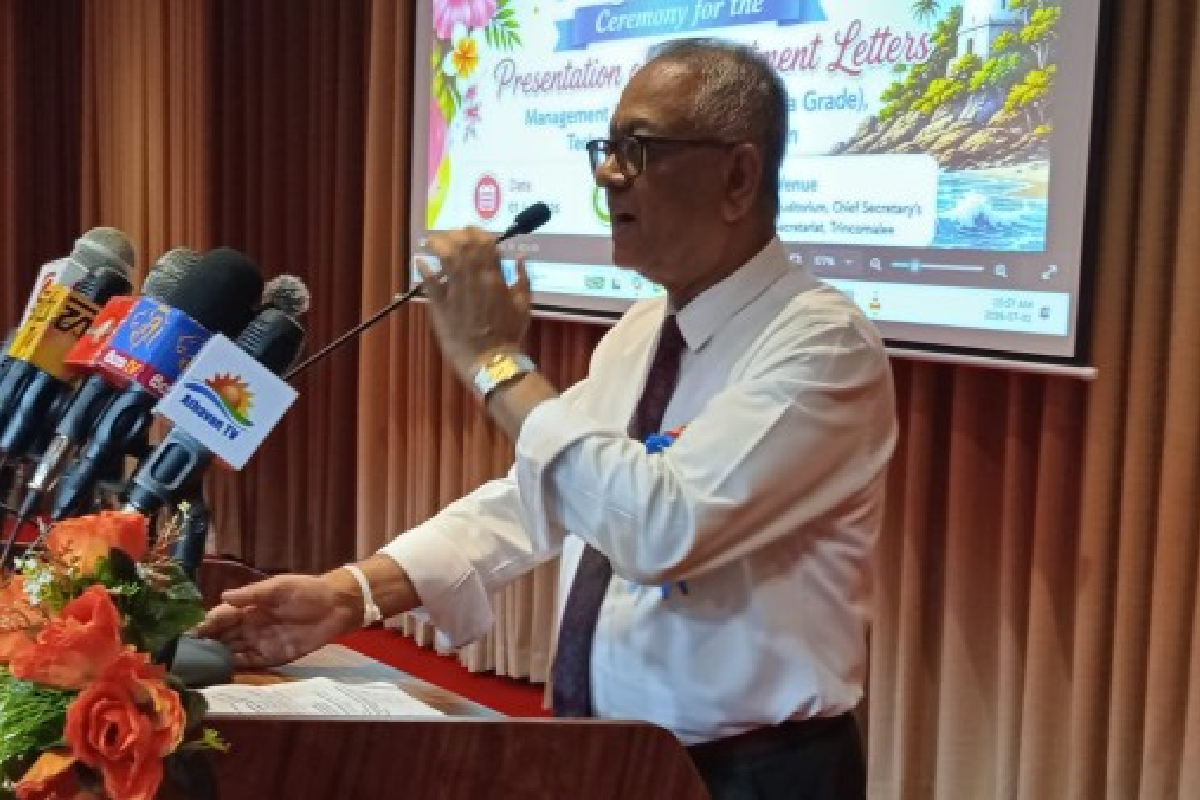 மனைவிக்கு சுகமில்லை என இடமாற்றம் இல்லை - 5 வருடங்கள் கட்டாய சேவை - ஆளுநர் அதிரடி | Government Employee Transfer Rules