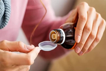 பிரித்தானியாவில் திரும்பப் பெறப்படும் 15க்கும் மேற்பட்ட இருமல் மருந்துகள்: பின்னணியை விளக்கும் செய்தி...