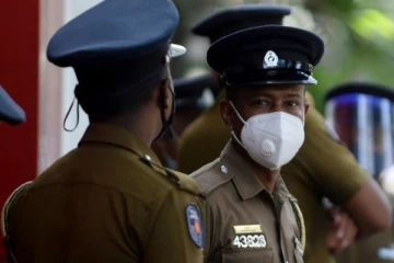 ஐஸ் உடன் சிக்கிய யாழ்ப்பாண பொலிஸ் உத்தியோகத்தர்!