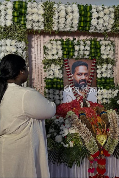 மறைந்த ரோபோ ஷங்கர் நினைவாக நாஞ்சில் விஜயன் செய்த செயல்... வீடியோவிற்கு குவியும் லைக்ஸ் | Nanjil Vijayan Nice Gesture For Robo Shankar
