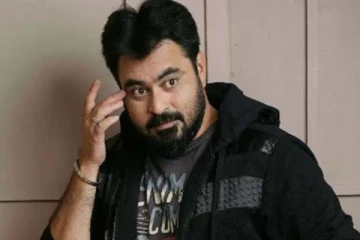 அப்பாவிடம் பொய் சொல்லிவிட்டு பிக் பாஸ் வீட்டிற்கு வந்த தினேஷ்... பிரபல ரிவி வெளியிட்ட காணொளி