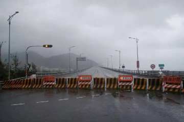 ஆசிய நாடொன்றை மொத்தமாக புரட்டிப்போட்ட கொய்னு புயல்: மில்லியன் கணக்கான மக்கள் பாதிப்பு