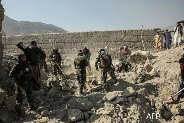 ஆப்கானிஸ்தான் மீது போரை அறிவித்த பாகிஸ்தான் - பேச்சுவார்த்தைக்கு ஈரான் அழைப்பு | Pakistan Declares Open War On Afghanistan ஆப்கானிஸ்தான் மீது போரை அறிவித்த பாகிஸ்தான் - பேச்சுவார்த்தைக்கு ஈரான் அழைப்பு | Pakistan Declares Open War On Afghanistan