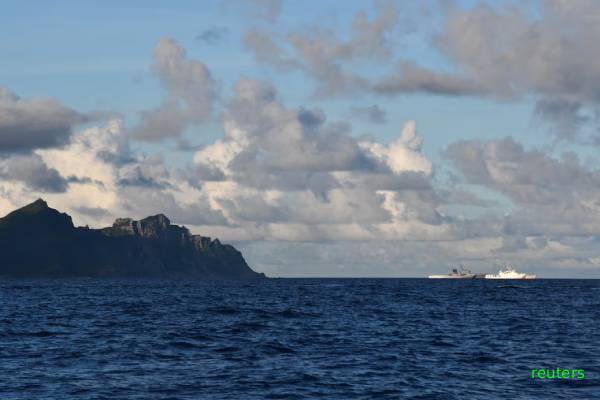 சீனாவுடனான மோதலுக்கு அஞ்சி... மீனவர்களை அறிவுறுத்திய ஜப்பான் | Japan Asks Fishermen Avoid Islands