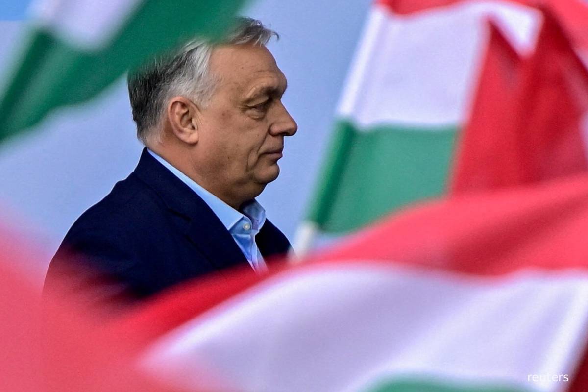 நாங்கள் ஒன்றும் நண்பர்களல்ல... பிரதமர் பதவியை இழந்ததும் ஒரேயடியாகக் கைவிட்ட ரஷ்யா | We Were Never Friends நாங்கள் ஒன்றும் நண்பர்களல்ல... பிரதமர் பதவியை இழந்ததும் ஒரேயடியாகக் கைவிட்ட ரஷ்யா | We Were Never Friends