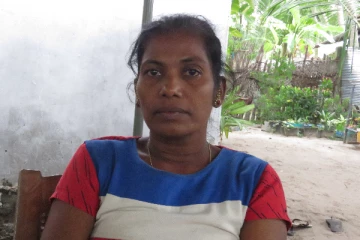 மட்டக்களப்பு சிறையில் கணவரை அடித்துக் கொலை செய்துள்ளனர்: மனைவி குற்றச்சாட்டு