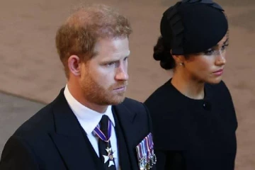 மேகன் மெர்க்கல் காலணியில் காணப்பட்ட அந்த மர்ம குறியீடு: குழப்பத்தில் அதிர்ந்த மக்கள்