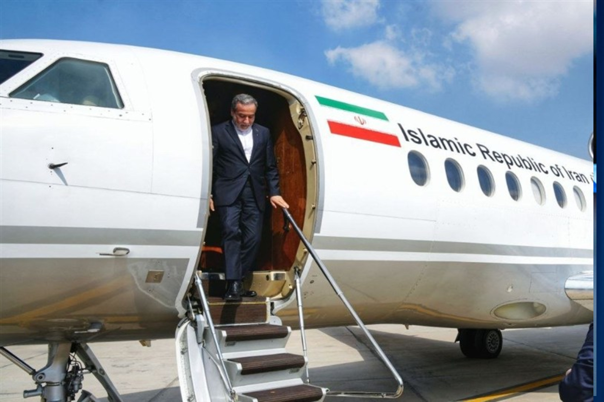 மீண்டும் பாகிஸ்தானுக்கு சென்ற ஈரான் வெளியுறவு அமைச்சர் | Iranian Fm Back In Pakistan After Visit To Oman