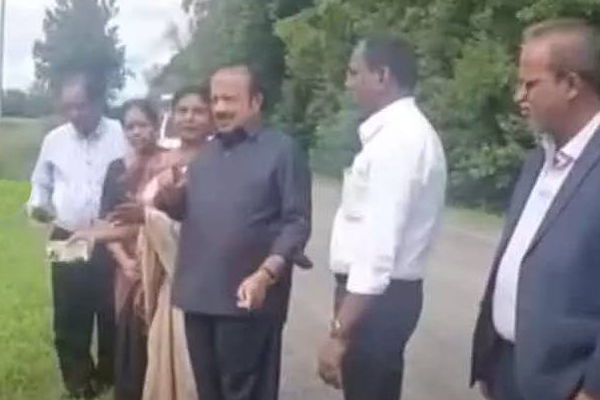 கனடாவிற்கு விஜயம் செய்துள்ள தமிழக அமைச்சர்! | Tn Minister Mrk Panneerselvam Visit Canada Ottawa