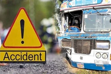 கோர விபத்தில் 21 மாணவர்கள் படுகாயம்