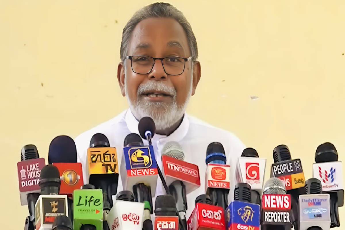 விசாரணைகளைத் திசைதிருப்புவதற்கான சதியே சுரேஷ் சலேவுக்கான ஆதரவுப் போராட்டம்! கத்தோலிக்க திருச்சபை கண்டனம் | Protest In Support Of Suresh Salley விசாரணைகளைத் திசைதிருப்புவதற்கான சதியே சுரேஷ் சலேவுக்கான ஆதரவுப் போராட்டம்! கத்தோலிக்க திருச்சபை கண்டனம் | Protest In Support Of Suresh Salley