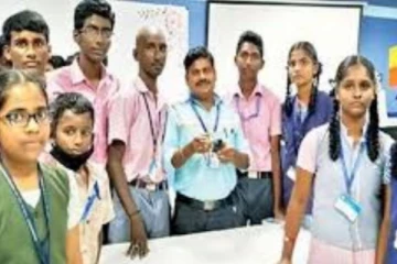 தமிழக அரசு பள்ளி மாணவர்கள் தயாரித்த மிகச்சிறிய செயற்கைக்கோள்கள்: உலக சாதனைக்கு முயற்சி