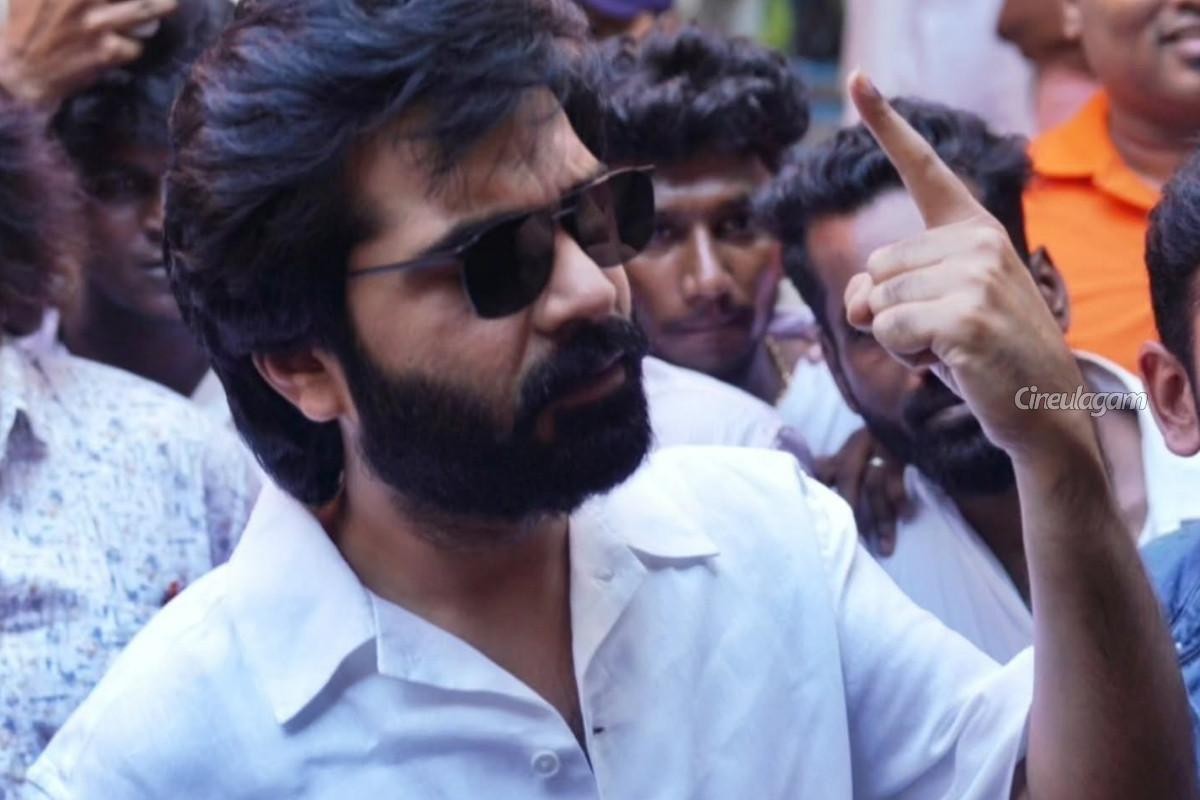 வித்தியாசமான தேர்தலா இருக்கு.. விஜய் பற்றி மறைமுகமாக பேசிய சிம்பு | Simbu About Vijay Politics