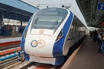 ரயில் புறப்படுவதற்கு 15 நிமிடங்களுக்கு முன்பே வந்தே பாரத் ரயில் டிக்கெட்டுகளை முன்பதிவு செய்யலாம்