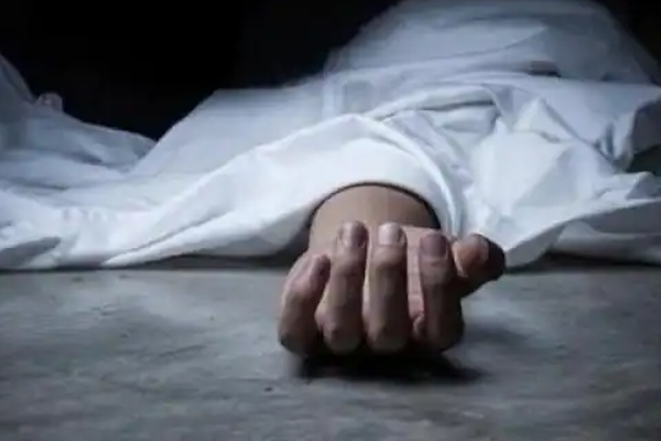 கொழும்பில் தூக்கில் தொங்கிய யாழ் இளைஞர்! | Jaffa Youth Hanged In Colombo