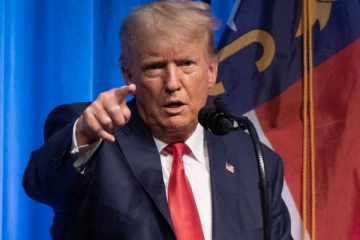 இஸ்ரேல் தாக்குதல்; அதிபர் பைடனை விளாசும் டிரம்ப்!