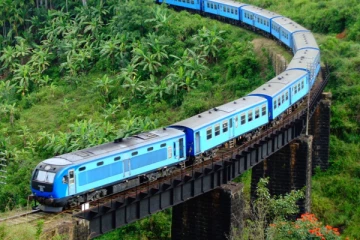 දුම්රිය ආසන කලින් වෙන් කිරීමේ දින ගණන වෙනස් වෙයි .