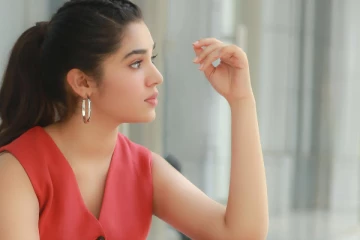 இளைஞர்களின் லேட்டஸ்ட் கிரஷ் க்ரித்தி ஷெட்டி - அழகிய புகைப்படங்கள்