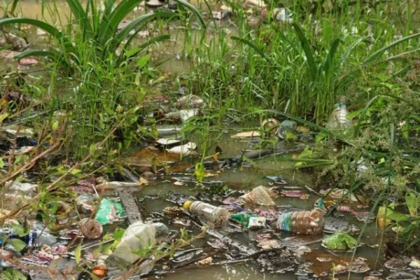 கிளிநொச்சி மக்களுக்கு சுத்தமான குடிநீரை வழங்க குழுவினர் தடை | Ban On Providing Clean Water People Of Kilinochchi