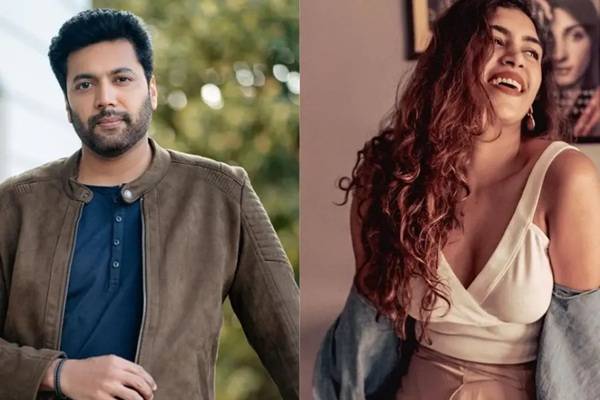 பாடகி கெனிஷா ஃபிரான்சிஸ் இலங்கையில்: சர்ச்சைக்கு மத்தியில் கூலாக செய்த செயல் | Kenishaa Francis In Srilanka Nelum Kola Viral Pics