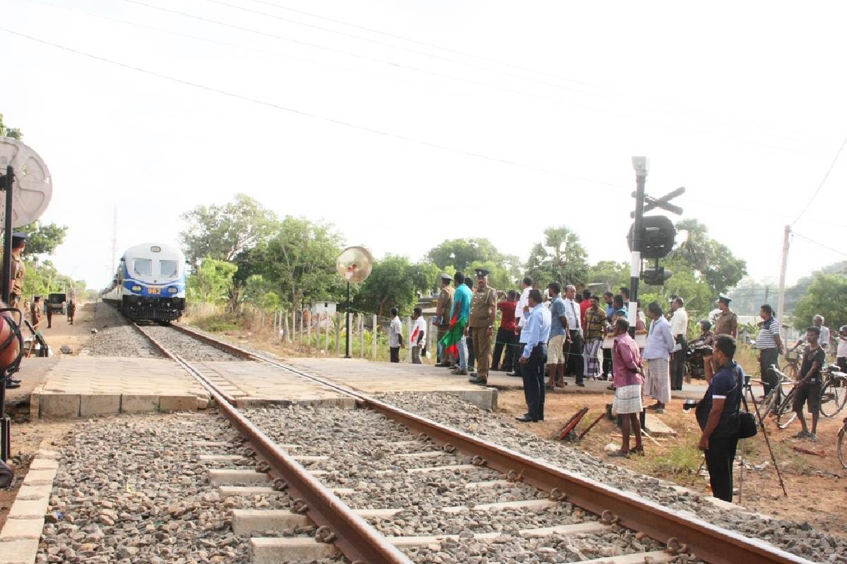 யாழ்ப்பாணத்திற்கான தொடருந்து சேவை மீண்டும் ஆரம்பம் : வெளியான அறிவிப்பு | Train Service To Jaffna To Resume From April 9Th யாழ்ப்பாணத்திற்கான தொடருந்து சேவை மீண்டும் ஆரம்பம் : வெளியான அறிவிப்பு | Train Service To Jaffna To Resume From April 9Th
