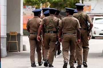 புத்தளத்தில் கஞ்சாவுடக் கைதான பொலிஸார்