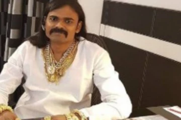 ஹரி நாடார் கழுத்தில் போட்டுள்ள நகையின் விலை மட்டும் எவ்வளவு தெரியுமா?