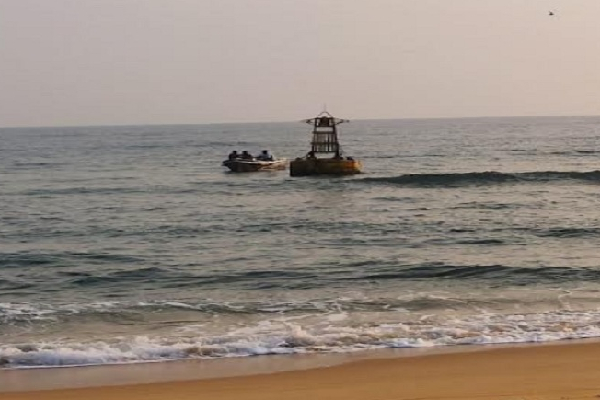 யாழ். கடற்பகுதிகளில் அதிகரிக்கப்பட்டுள்ள பாதுகாப்பு.. தீவிர கண்காணிப்பில் புலனாய்வாளர்கள் | Navy Surveillance Increased In Jaffna Sea Areas