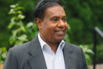 கனேடிய நாடாளுமன்றத் தேர்தலில்  புலம்பெயர்ந்த இலங்கையர்!