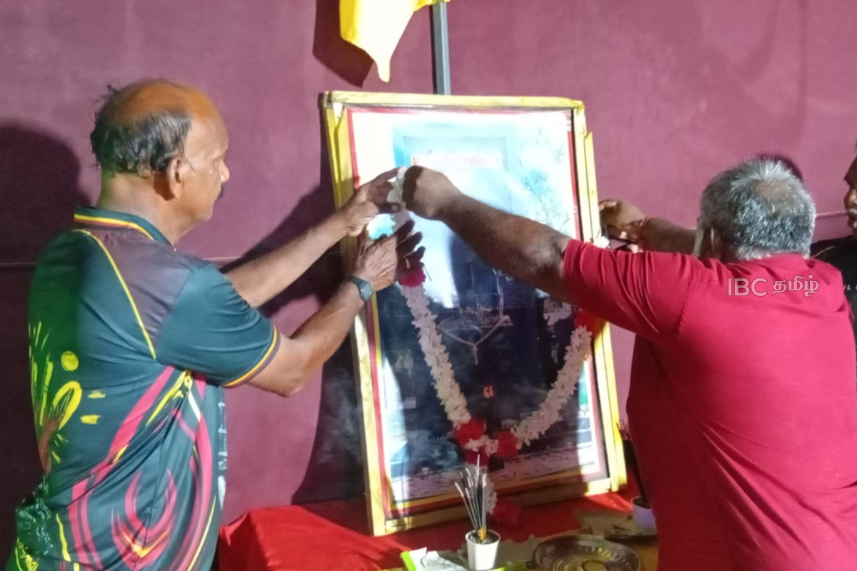 வடக்கு - கிழக்கில் அனுஷ்டிக்கப்பட்ட 5 ஆம் நாள் முள்ளிவாய்க்கால் நினைவேந்தல்! | 17Th Commemoration Of The Mullivaikkal வடக்கு - கிழக்கில் அனுஷ்டிக்கப்பட்ட 5 ஆம் நாள் முள்ளிவாய்க்கால் நினைவேந்தல்! | 17Th Commemoration Of The Mullivaikkal