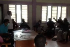 கிளிநொச்சி மாவட்டத்தில் கால்நடை வளர்ப்போர் எதிர்நோக்கும் பிரச்சினைகளுக்கு தீர்வு காண நடவடிக்கை!