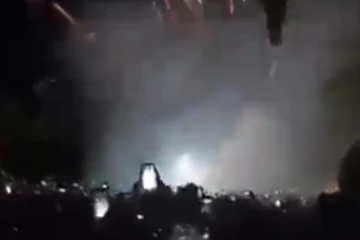 ජනපති ගෝඨාභයගේ ඉල්ලා අස්වීමත් සමඟ ගෝඨා ගෝගම අරගලකරුවන් සතුට සැමරූ හැටි.. (VIDEO)