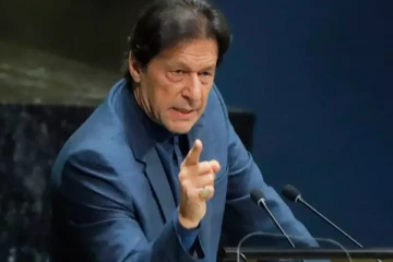 இம்ரான் கான் அரசாங்கத்திற்கு எதிராக ஆர்ப்பாட்டத்தில் ஈடுபட்ட எதிர்க்கட்சிகள்!